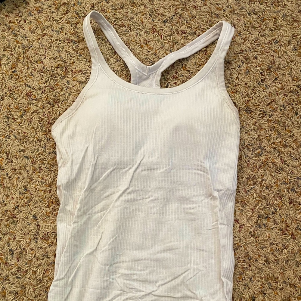 LULULEMON EBB TO STREET TANK